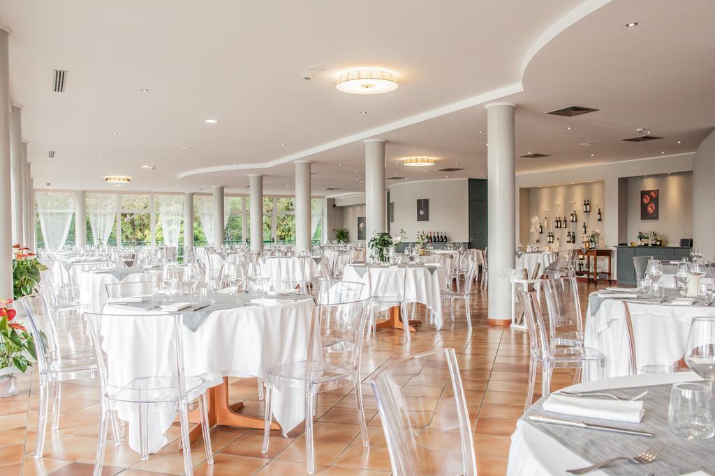 Roero Park Hotel Sommariva Perno Екстер'єр фото