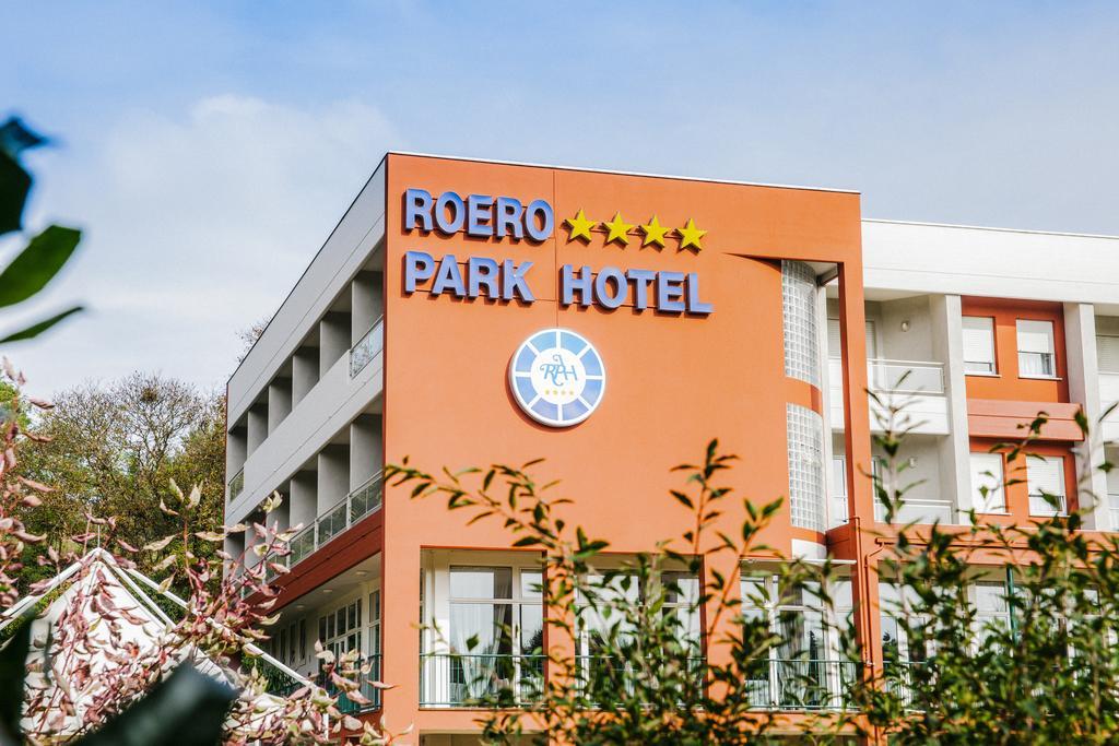 Roero Park Hotel Sommariva Perno Екстер'єр фото