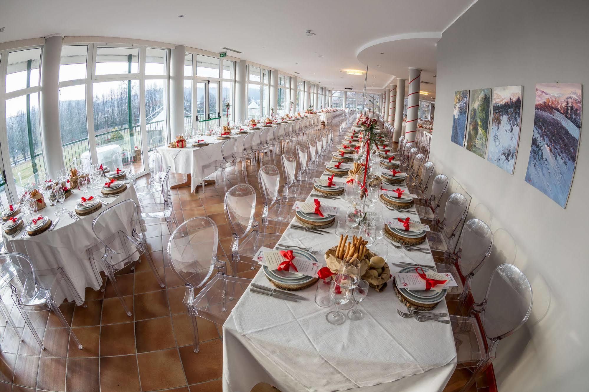 Roero Park Hotel Sommariva Perno Екстер'єр фото