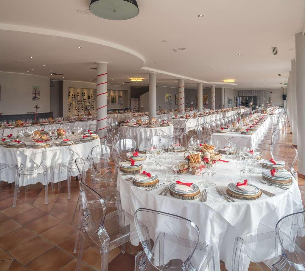 Roero Park Hotel Sommariva Perno Зручності фото